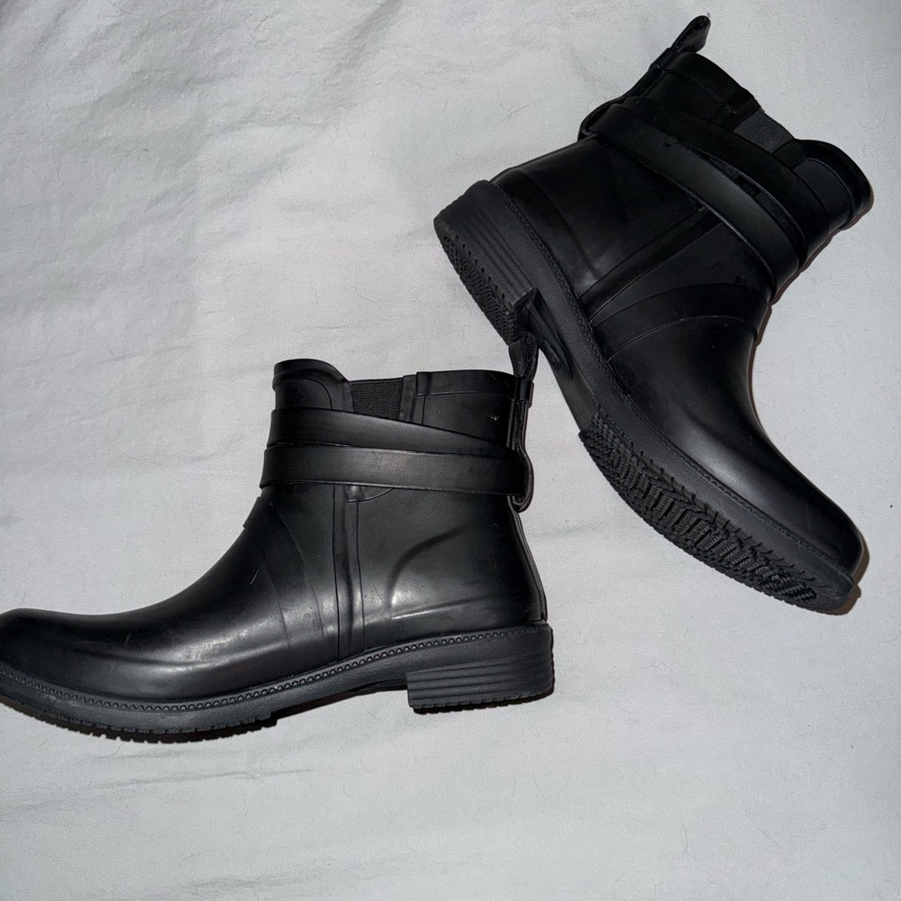 Joules Rain Boots - Picture 3 of 8